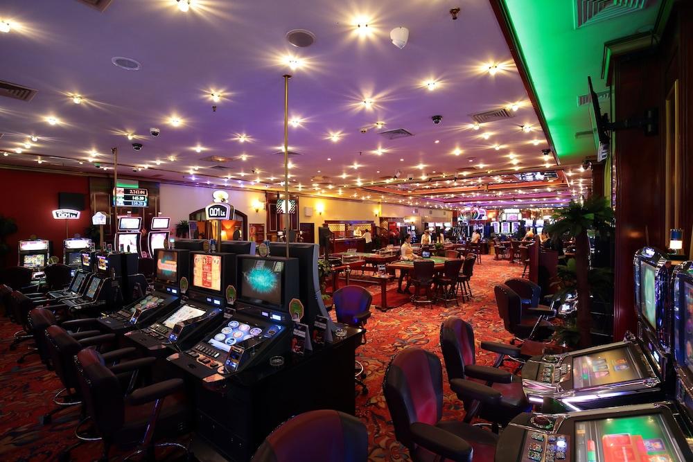 Hotel & Casino Cherno More Varna Eksteriør billede